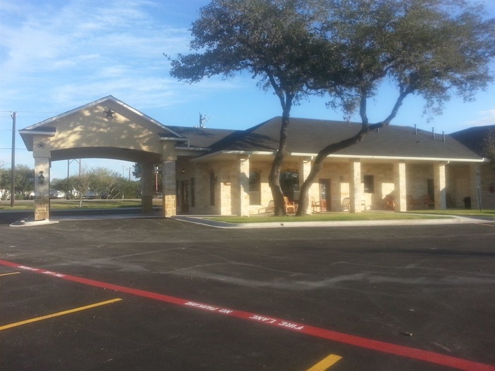 Hotel Texas Cuero ภายนอก รูปภาพ